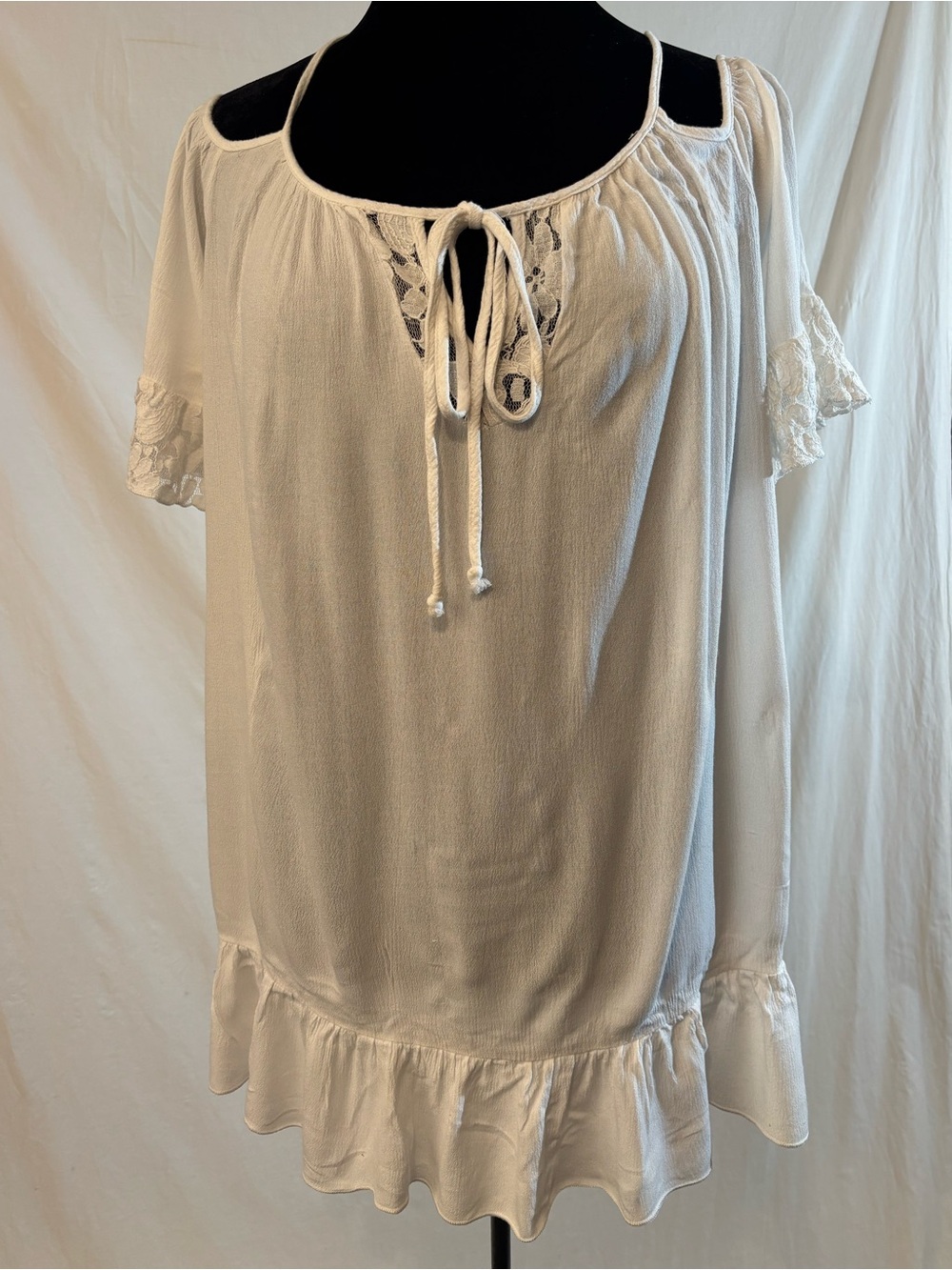 Lava Womens Large White Cold Shoulder Lace Ruffle Blouse Y2K Boho Romantic